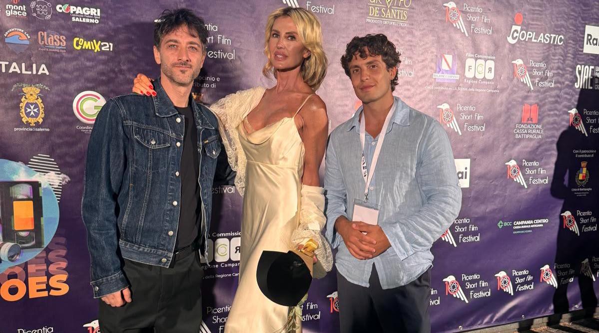 Trionfo per il decennale del Picentia Short Film Festival: la migliore edizione di sempre con oltre 100.000 spettatori a sera in diretta